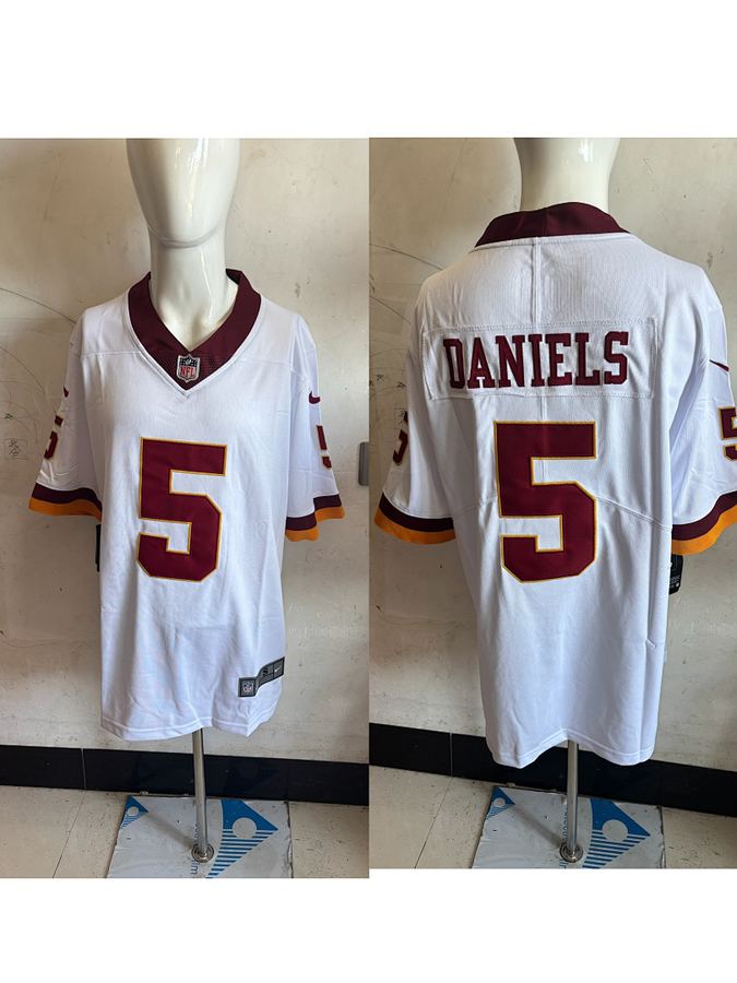 Commanders #5 Retro Jersey