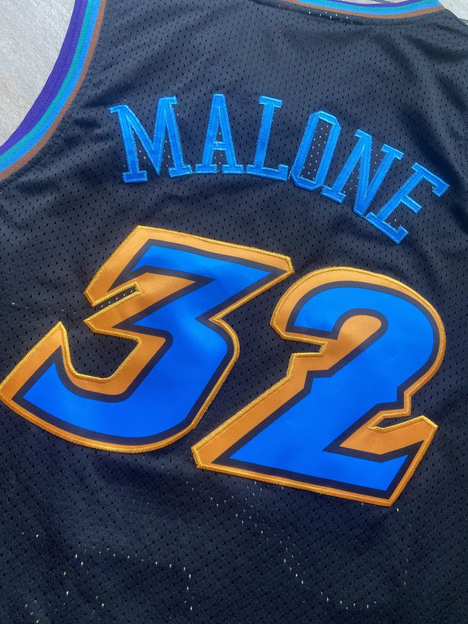 Jazz #32 Karl Malone Jersey