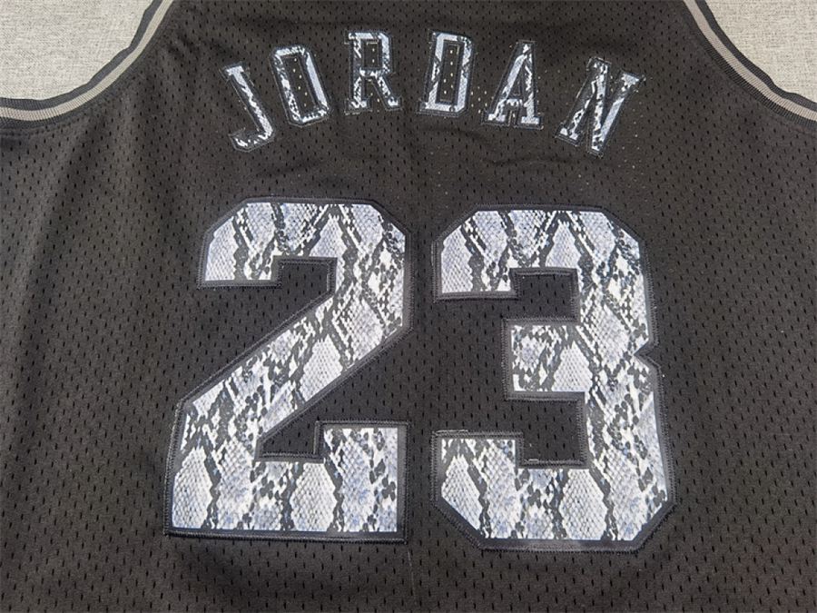 Bulls Retro Jersey