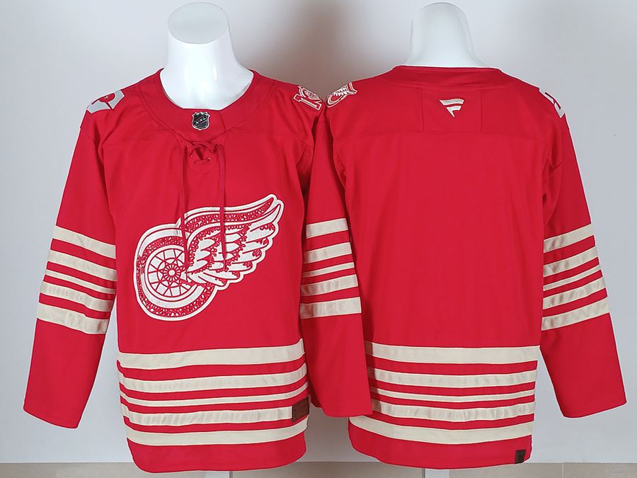 Red Wings Jersey