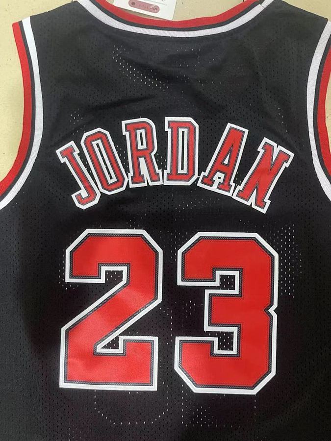 Bulls #23 Black Retro Jersey