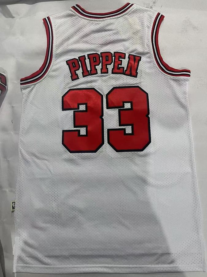 Bulls #33 White Retro Jersey