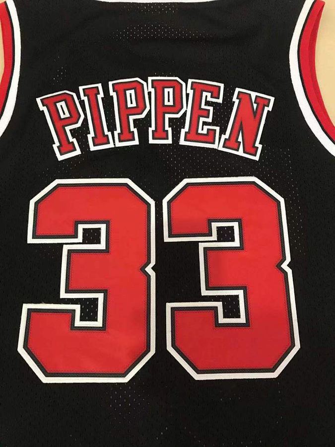 Bulls Black Retro Jersey