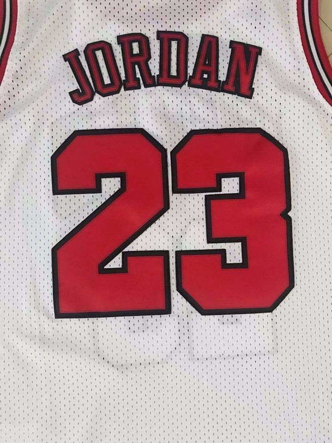Bulls White Retro Jersey