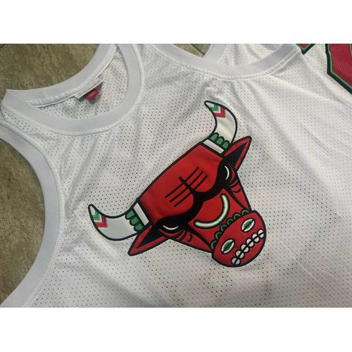 Bulls #23 Michael Jordan White Retro Embroidered Jersey